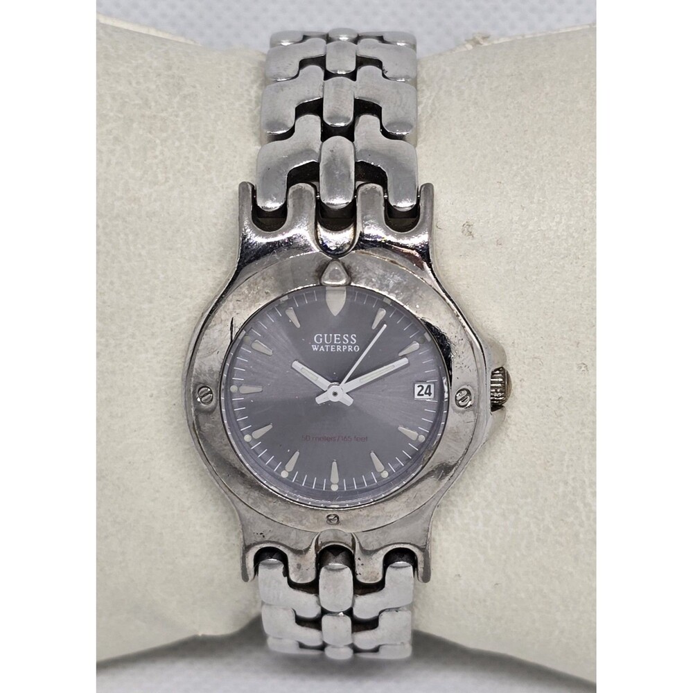 Women's Guess Waterpro Petite Gray Dial Date Silver Tone Case Bracelet Watch 11 - Picture 5 of 9